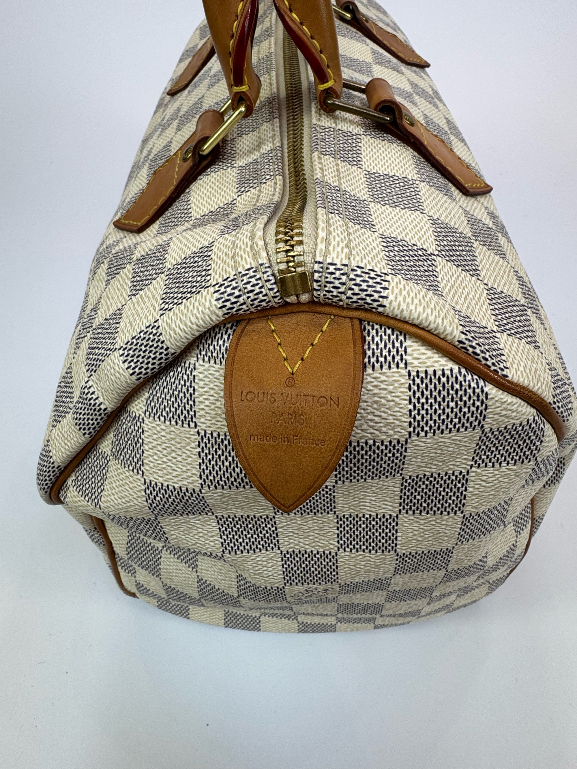 Louis Vuitton speedy