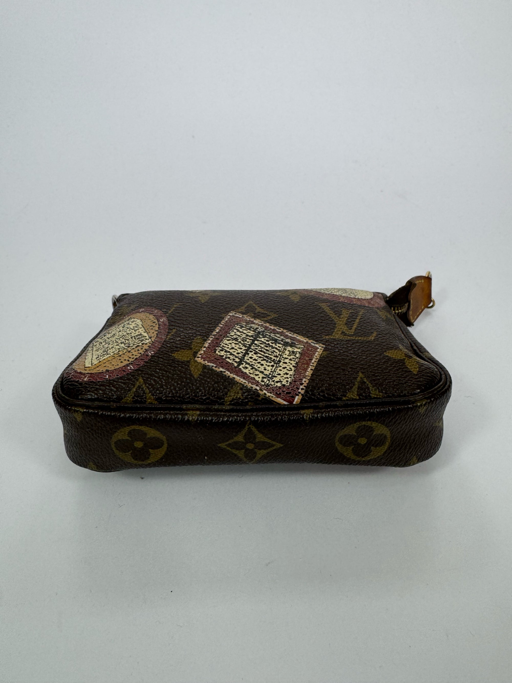 Louis Vuitton pochette