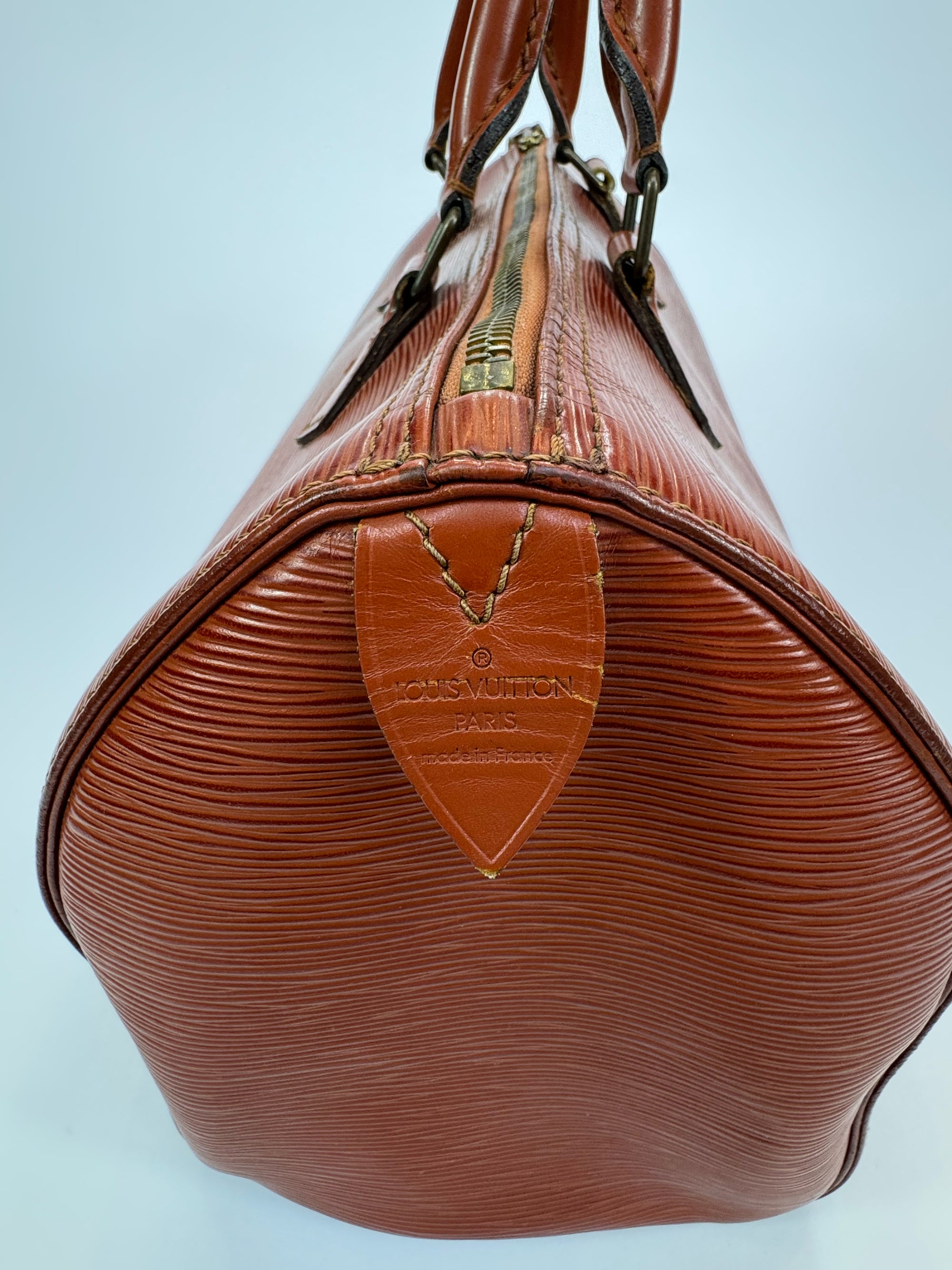 Louis Vuitton speedy