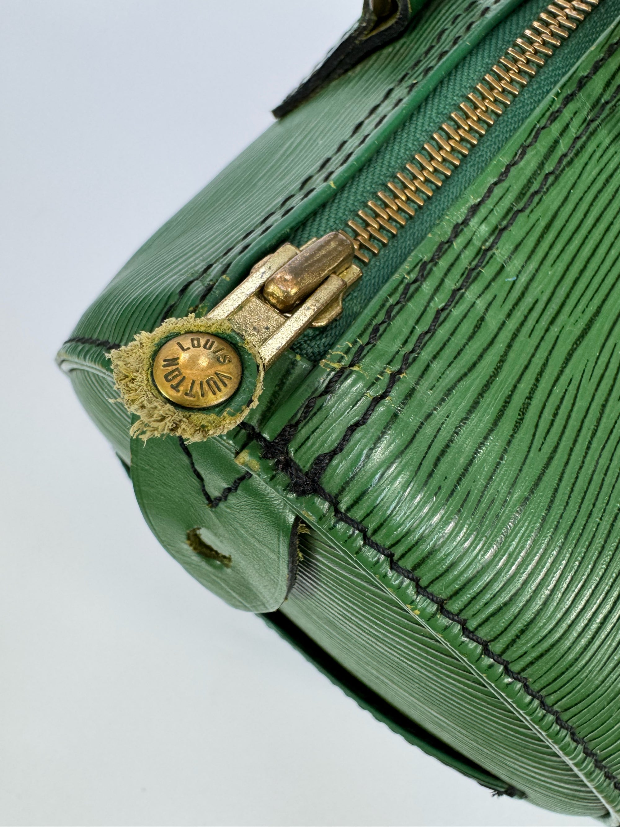 Louis Vuitton Speedy