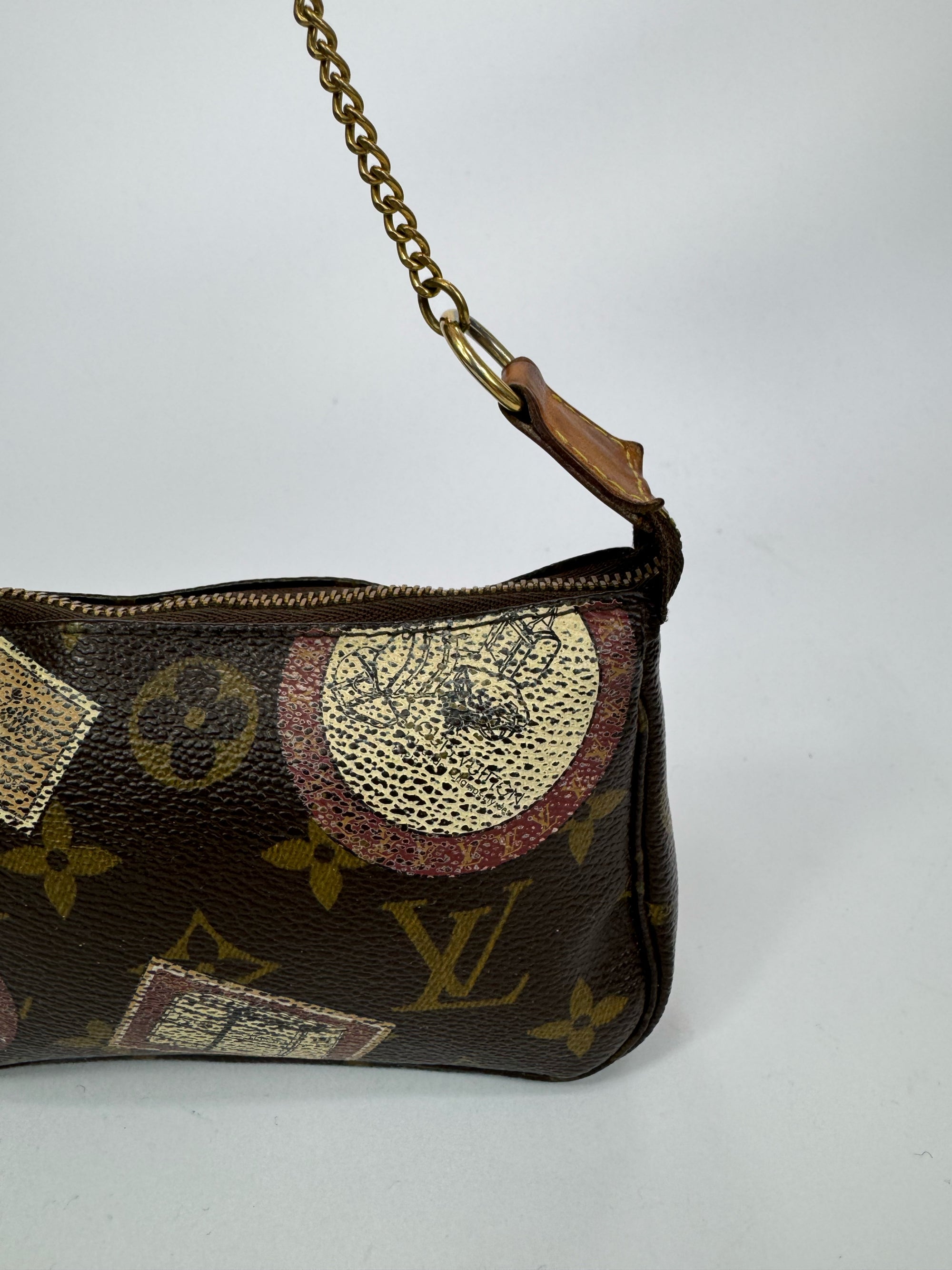 Louis Vuitton pochette
