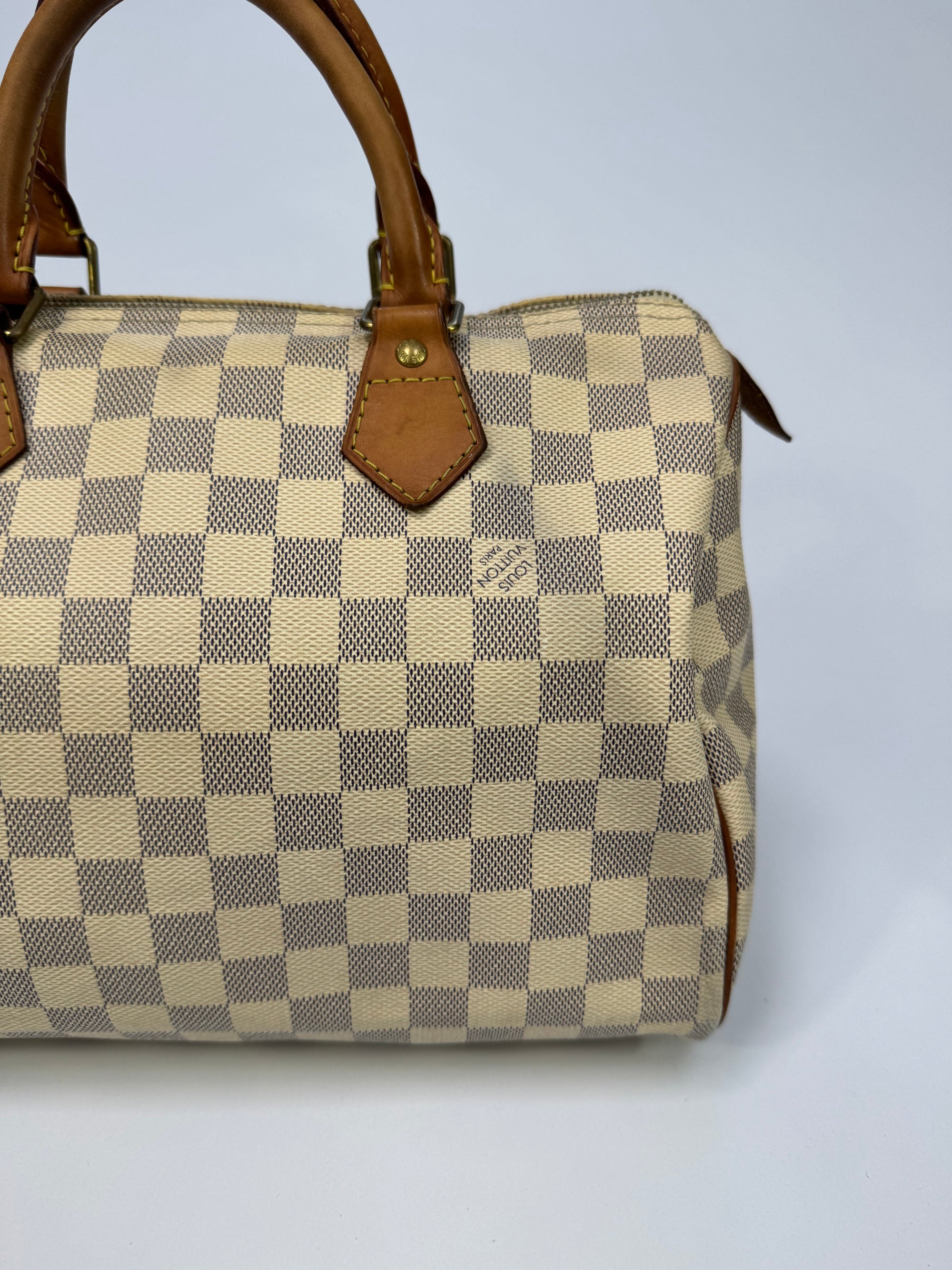 Louis Vuitton speedy