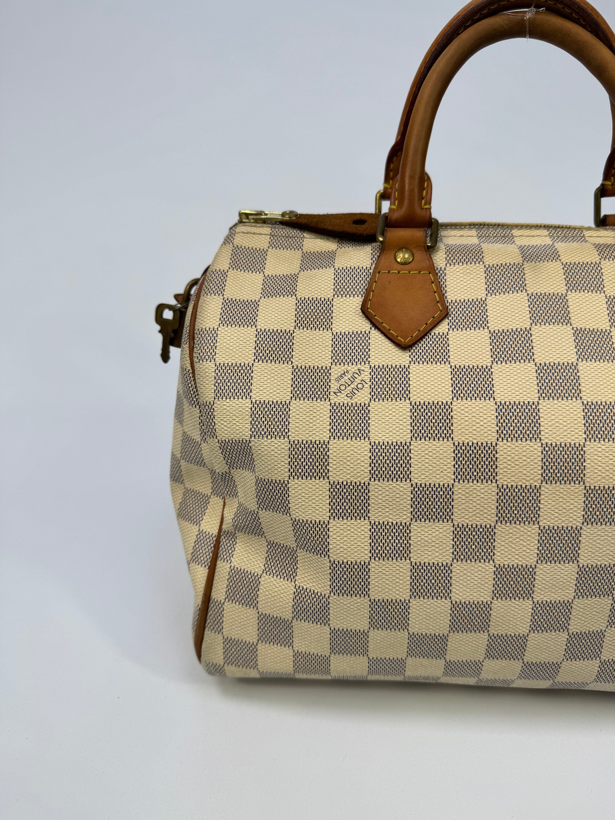 Louis Vuitton speedy